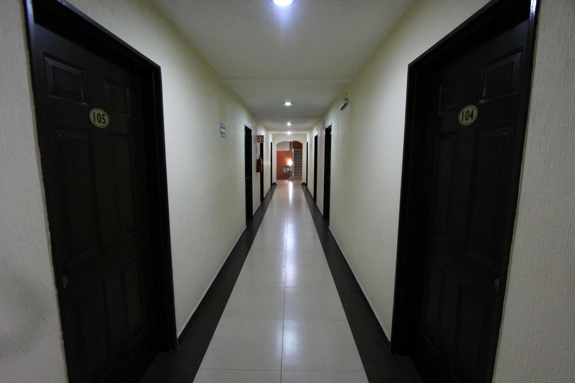 Hotel Estadio Guadalajara Luaran gambar